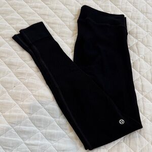 Lululemon Women’s knit blk winter tights
